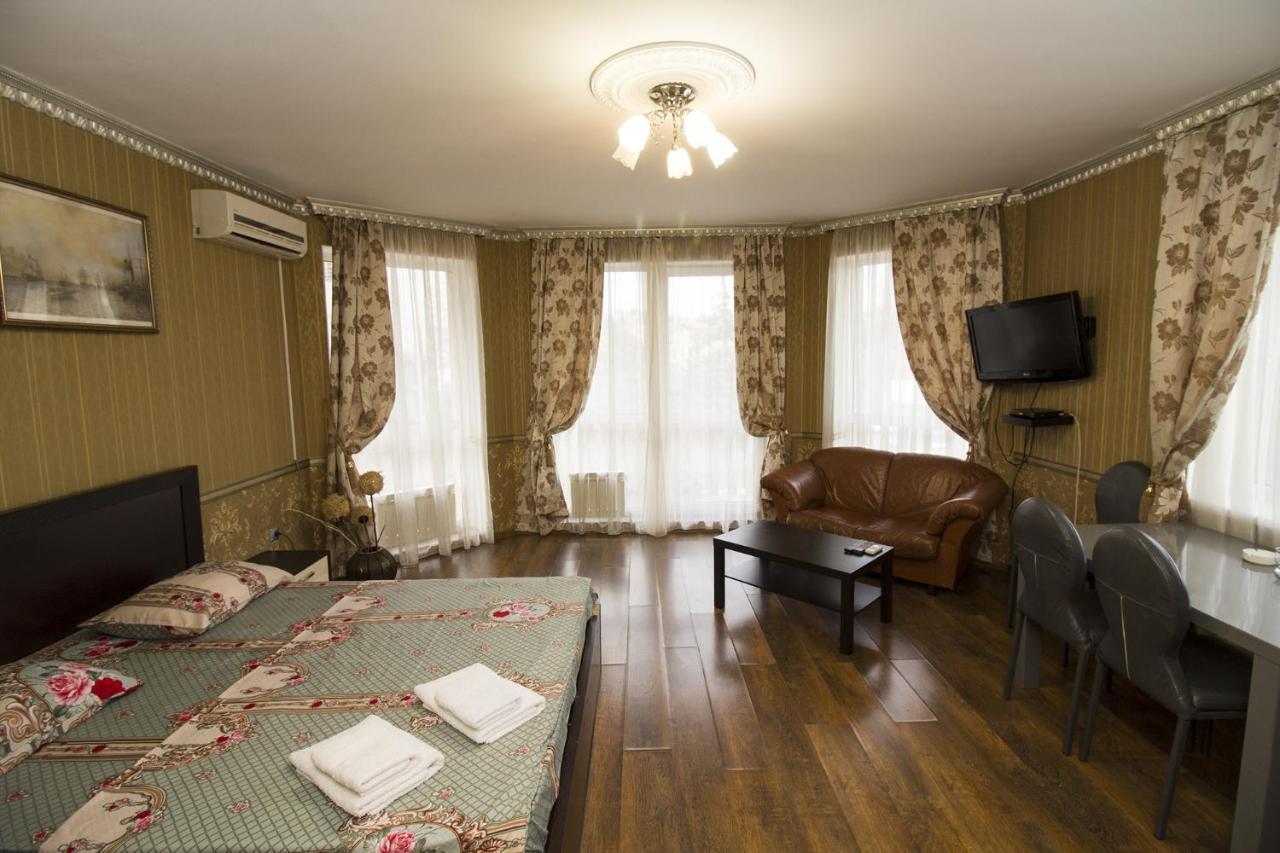 Apartment Pervomayskaya 15 Pyatigorsk Esterno foto