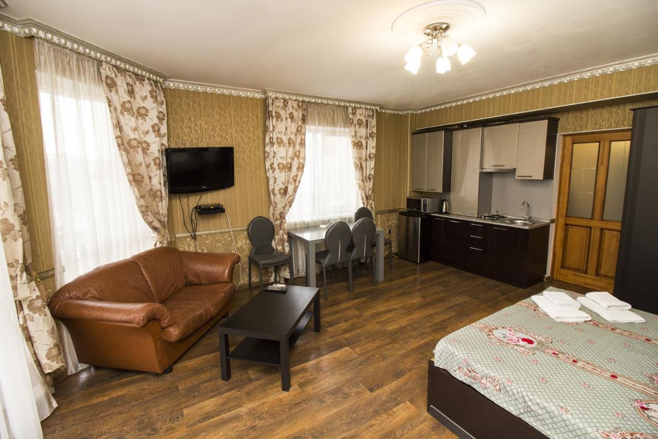 Apartment Pervomayskaya 15 Pyatigorsk Esterno foto